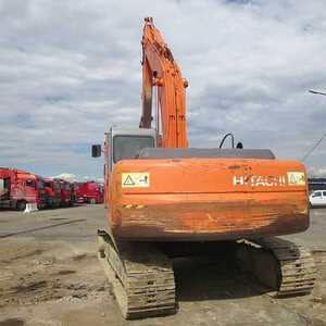 Гусеничный экскаватор Hitachi 200, 2005 г, отличное состояние