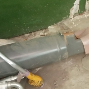 Цилиндр подворота ковша R976 94005183
