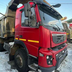 САМОСВАЛ VOLVO FM TRUCK 6X6 БЦМ-53, г/н В 947 ОВ 49 RUS