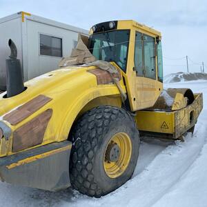 Каток дорожный Bomag BW216 D-4