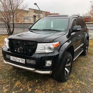 А/М TOYOTA LAND CRUISER 200 С042ТВ124R, 2014 г.в.