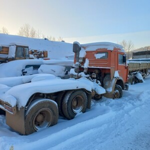 Тягач седельный КамАЗ 54115-15 №У281ЕВ14