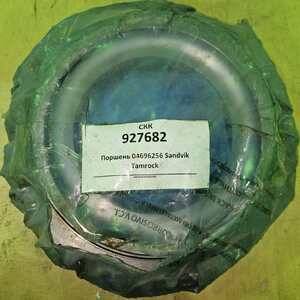Поршень 04696256 Sandvik Tamrock