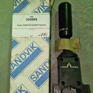 Рычаг 55046126 Sandvik Tamrock