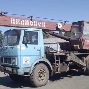 ПИ406041 Кран грузовой МАЗ5337. Год выпуска - 1987