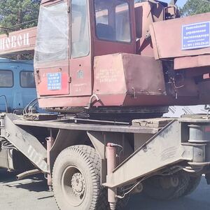 ПИ406041 Кран грузовой МАЗ5337. Год выпуска - 1987