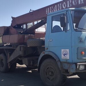 ПИ406041 Кран грузовой МАЗ5337. Год выпуска - 1987