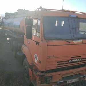ПИ505190 Тягач седельный, КАМАЗ 6460-63, 2008 года выпуска