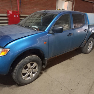 ПИ506117 ЛОТ 3 АВТОМОБИЛЬ MITSUBISHI L200, грузовой бортовой