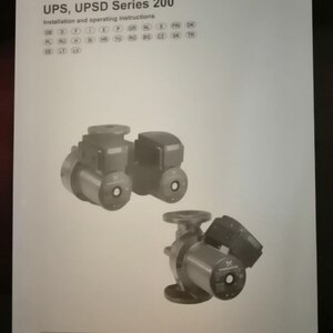 Циркуляционный насос Grundfos UPS 65-30 F (Дания)