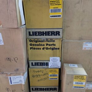 090-685 • Продажа запасных частей на экскаватор Liebherr R 9250