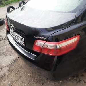 Автомобиль Toyota Camry