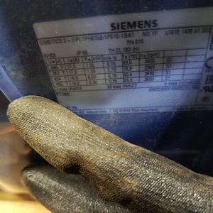 Двигатель электрический 1PH8103-1FG10-1BA1-Z, 31Н.м Siemens