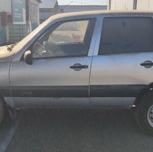 БУ Chevrolet Niva 1.7 MT, 2007, 338 560 км