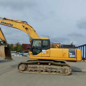 Экскаватор Komatsu PC300