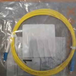 ETM 3511285 Шнур оптический переходной SM 9/125 OS2SC/UPC-LC/UPC одинарный LSZH 2мм желтый15м (NMF-PC1S2C2-SCU-LCU-015-R)