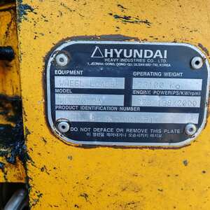 Фронтальный погрузчик HYUNDAI HL-770-7A б/у. Требует ремонта. Самовывоз.