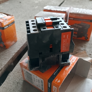 Контактор КМН-11211 12А 230В/АС3 1Н3
