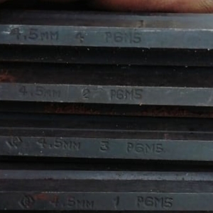 Гребенка резьбонарезная плоская  АII -  шаг 4.5, -10х25х75 мм, HSS